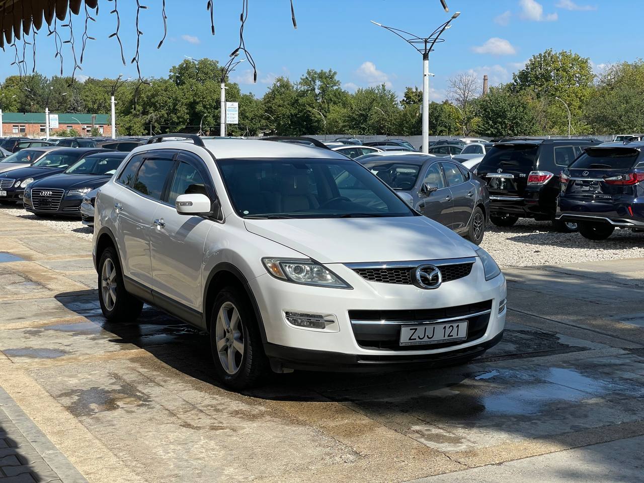 Mazda CX-9