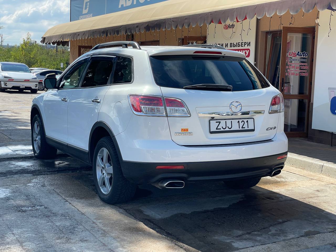 Mazda CX-9