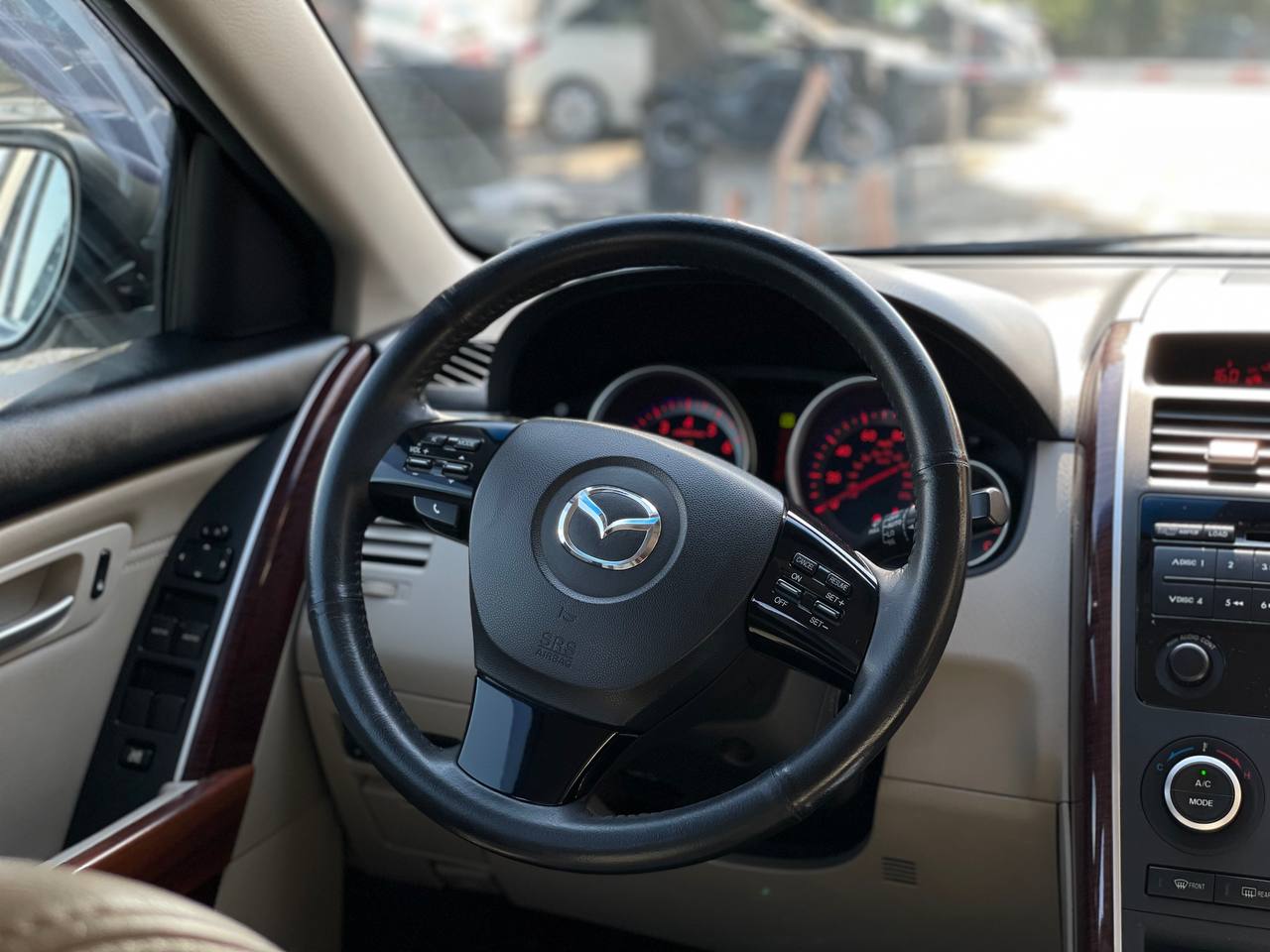 Mazda CX-9