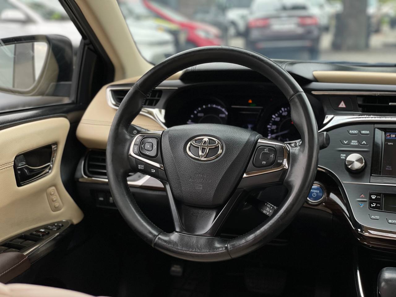 Toyota Avalon Hybrid