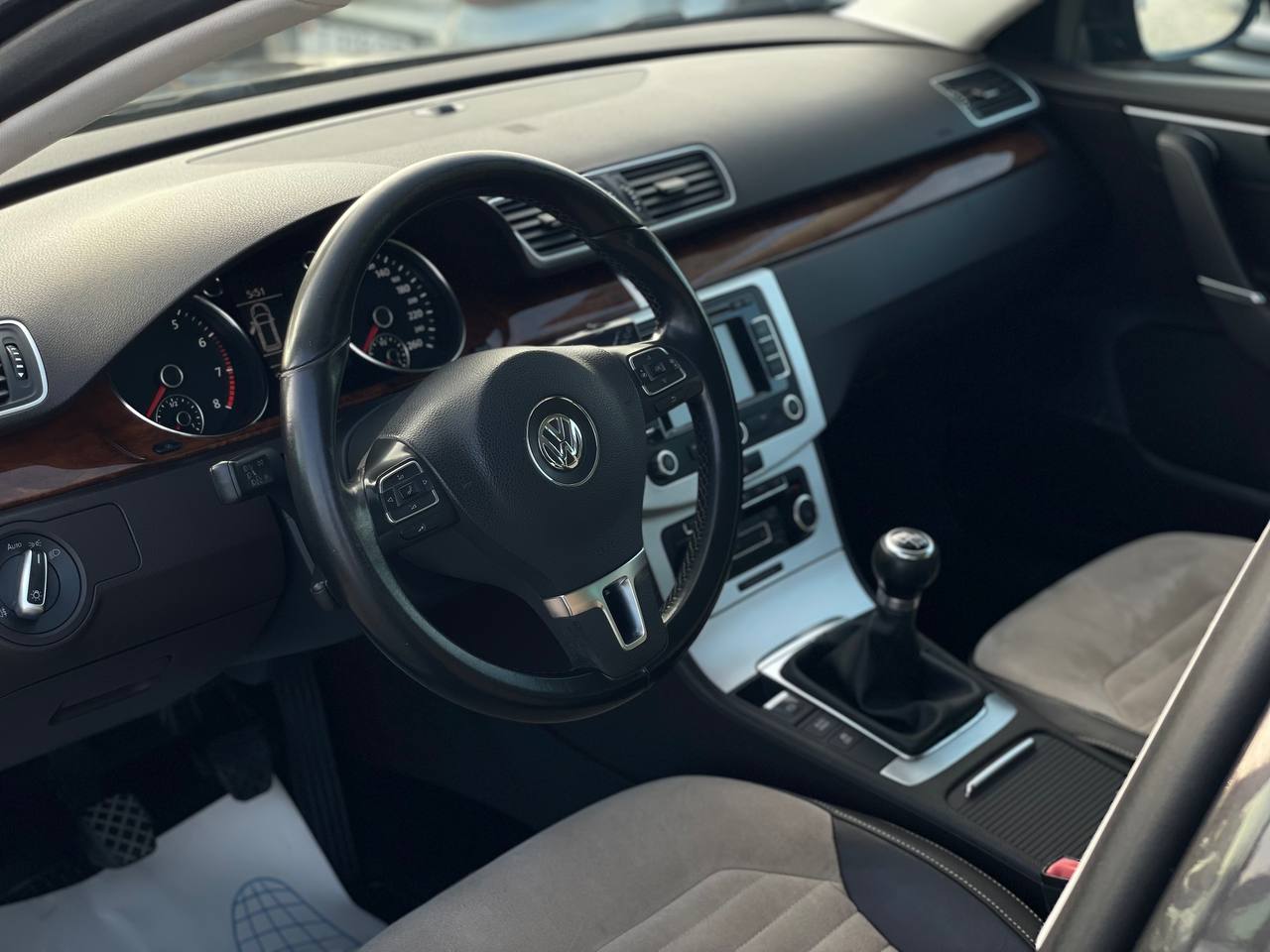 Volkswagen Passat b7