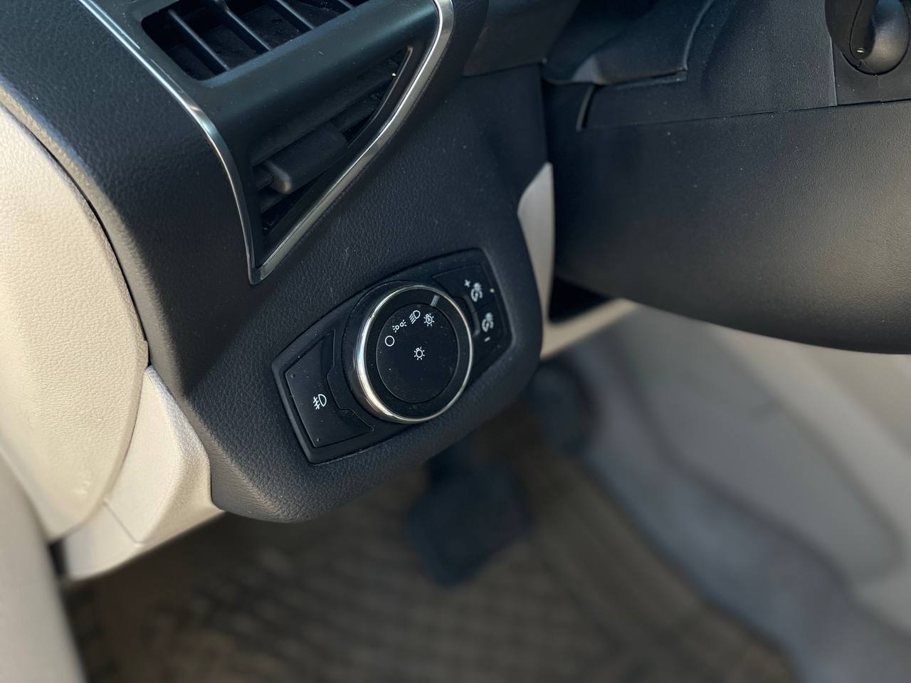 Ford C-Max Plug-In-Hybrid