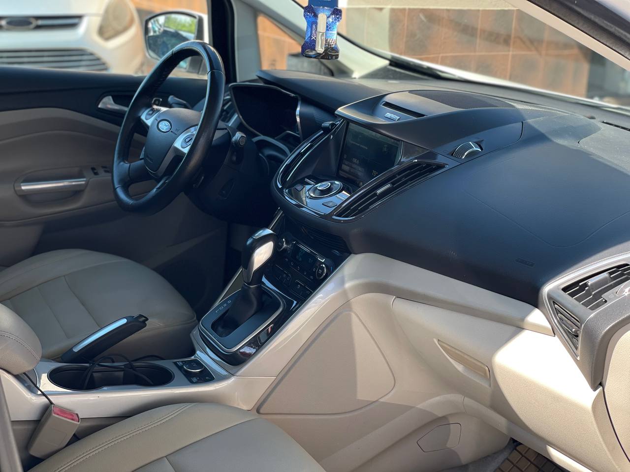 Ford C-Max Plug-In-Hybrid