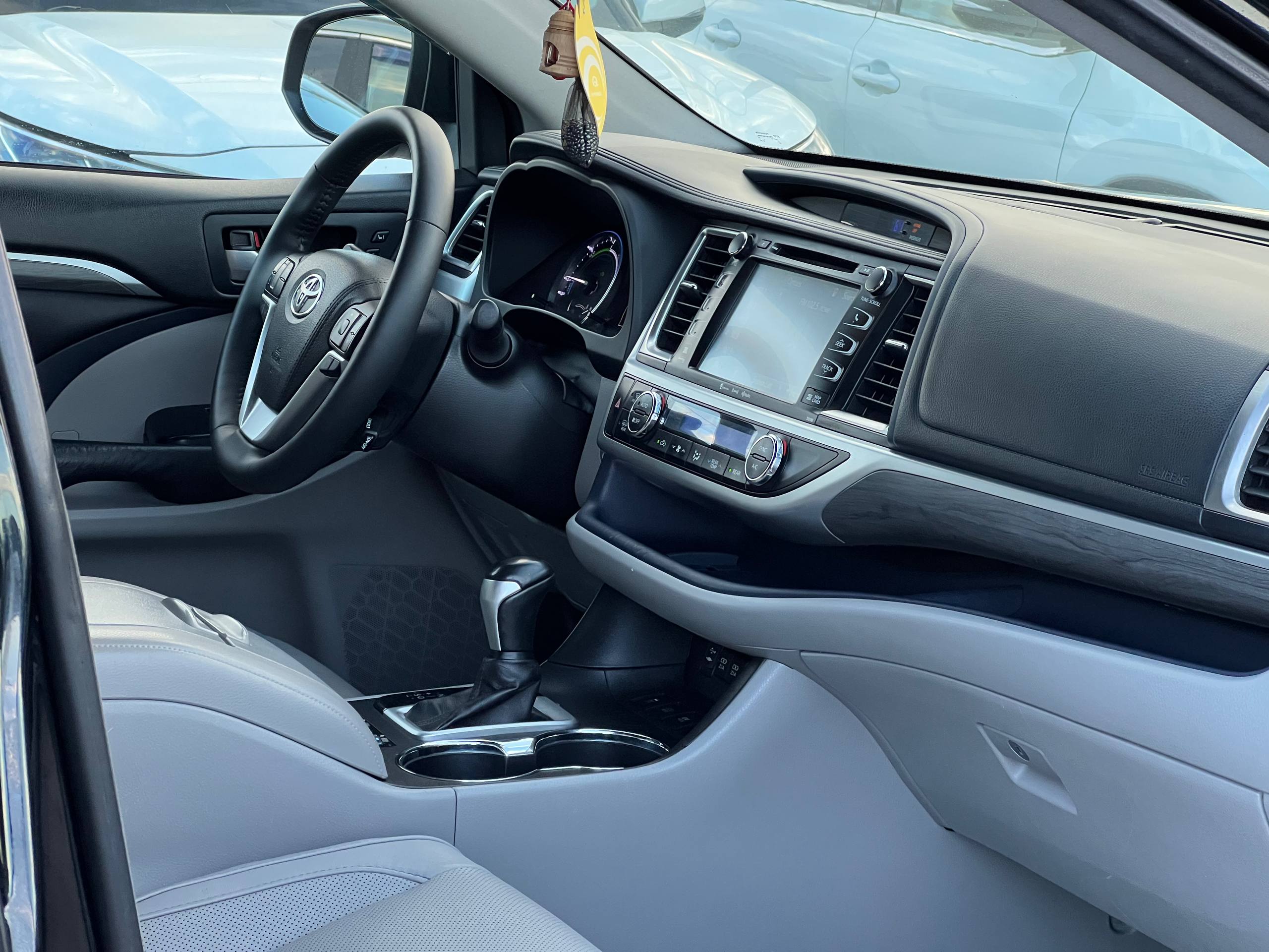 Toyota Highlander Hybrid