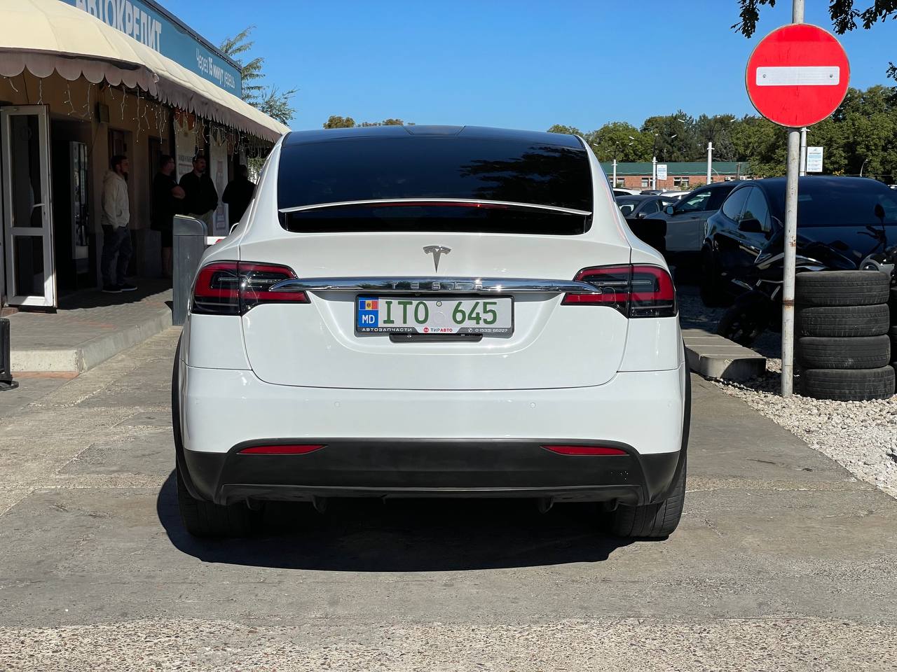 Tesla Model X P100D