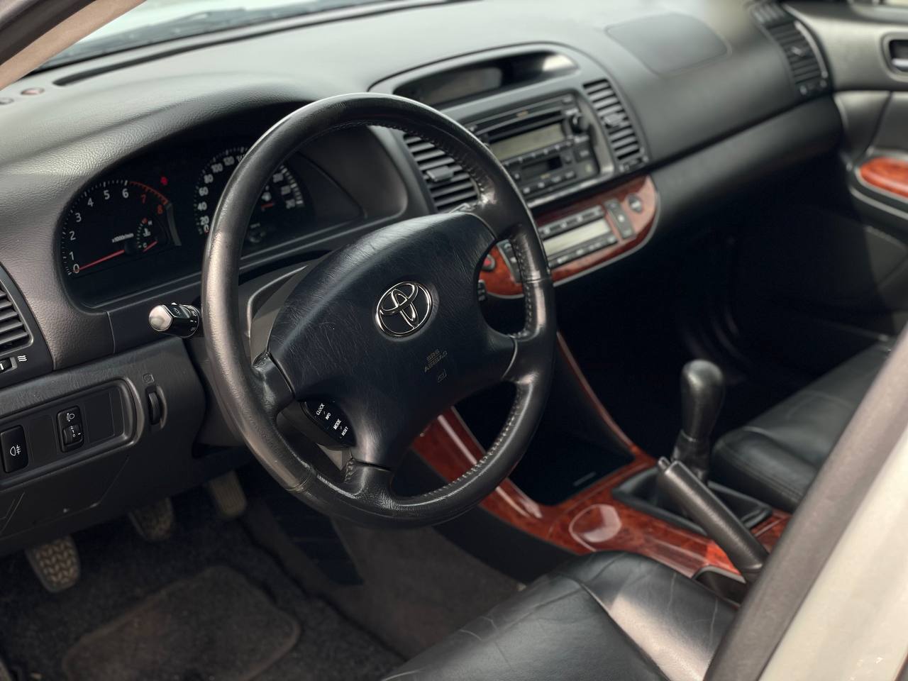 Toyota Camry 30