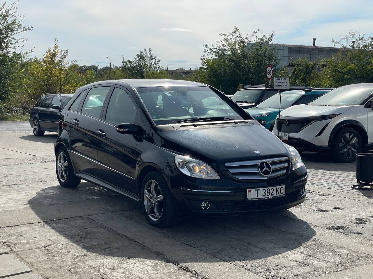 Mercedes Benz B200