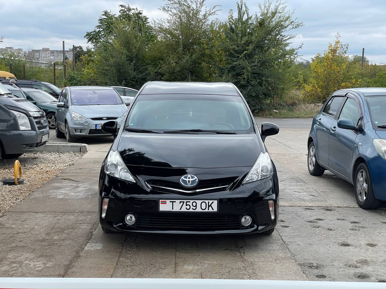 Toyota Prius V Hybrid