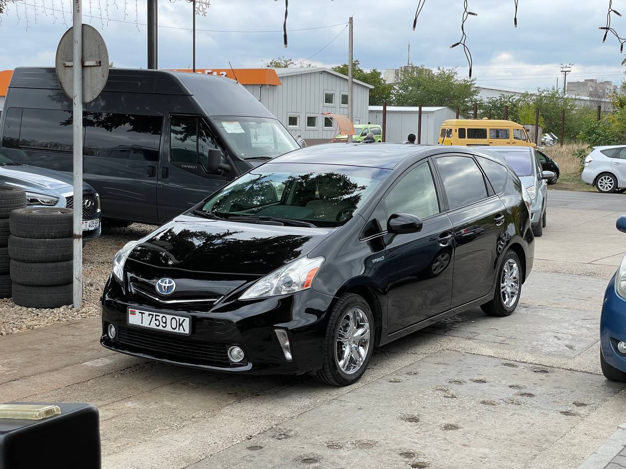 Toyota Prius V Hybrid