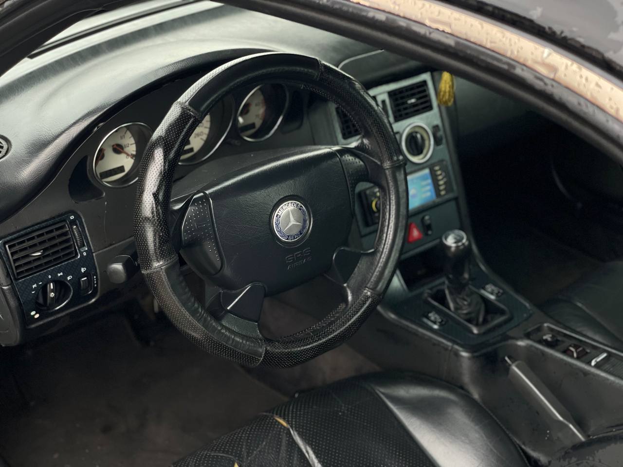 Mercedes Benz SLK230 R170