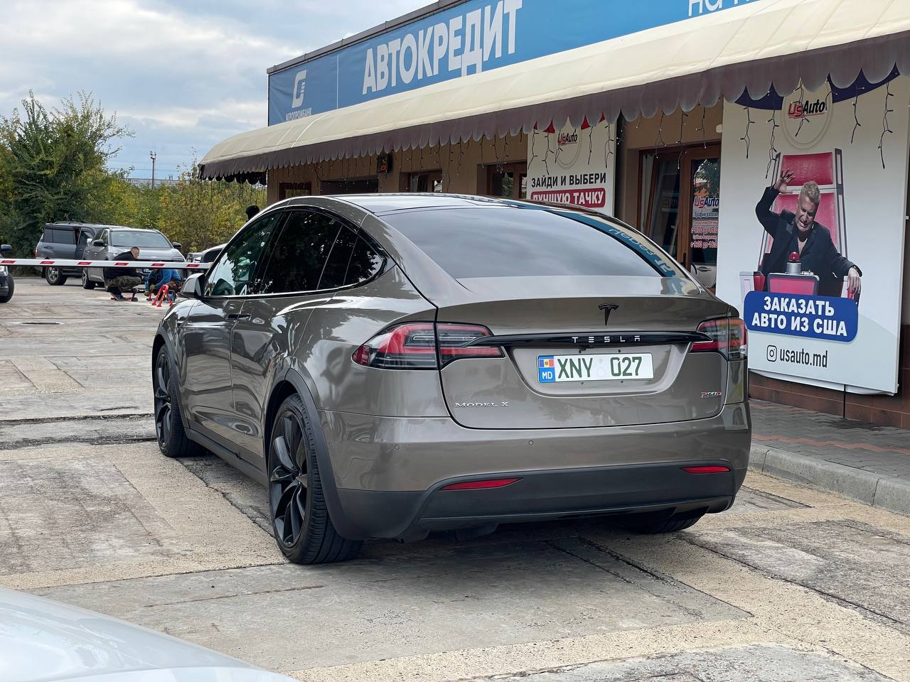Tesla Model X P 90D