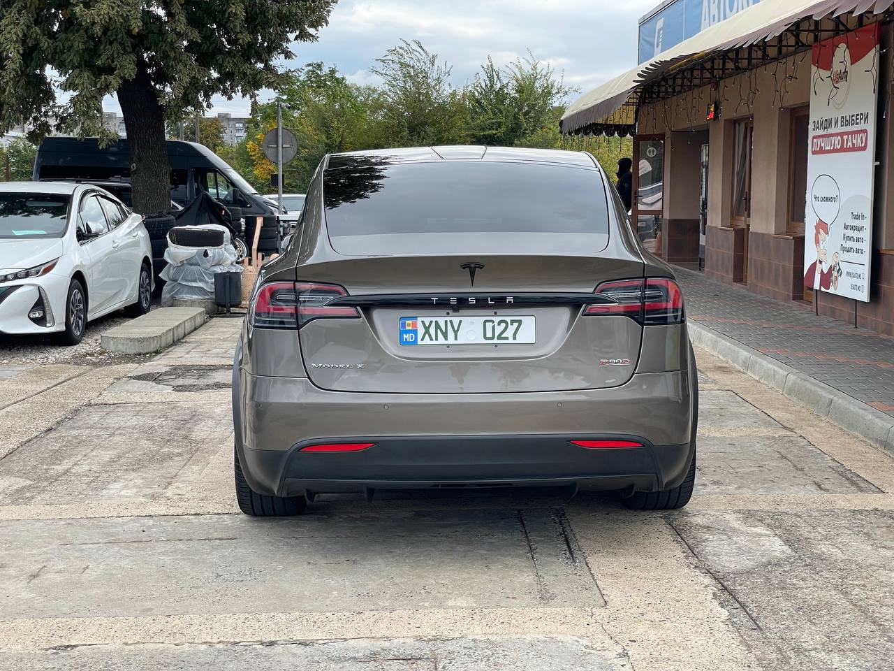 Tesla Model X P 90D