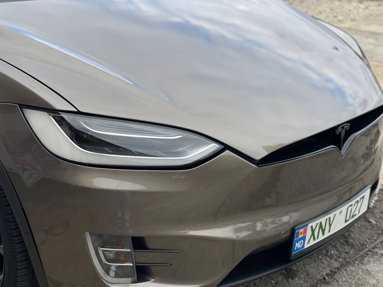 Tesla Model X P 90D