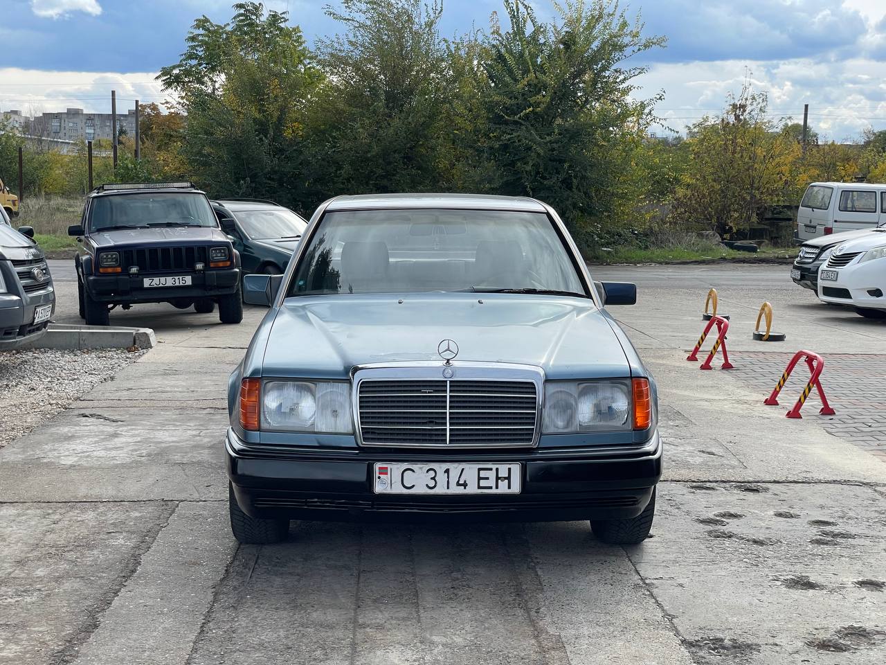 Mercedes Benz W124