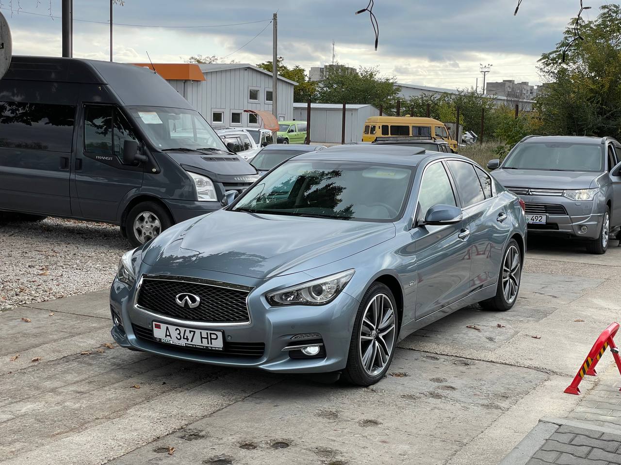 Infiniti Q50