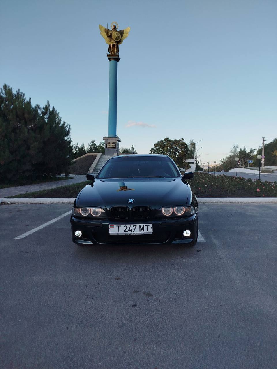 BMW E39 525i
