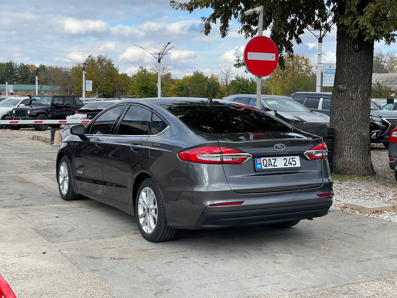 Ford Fusion Hybrid