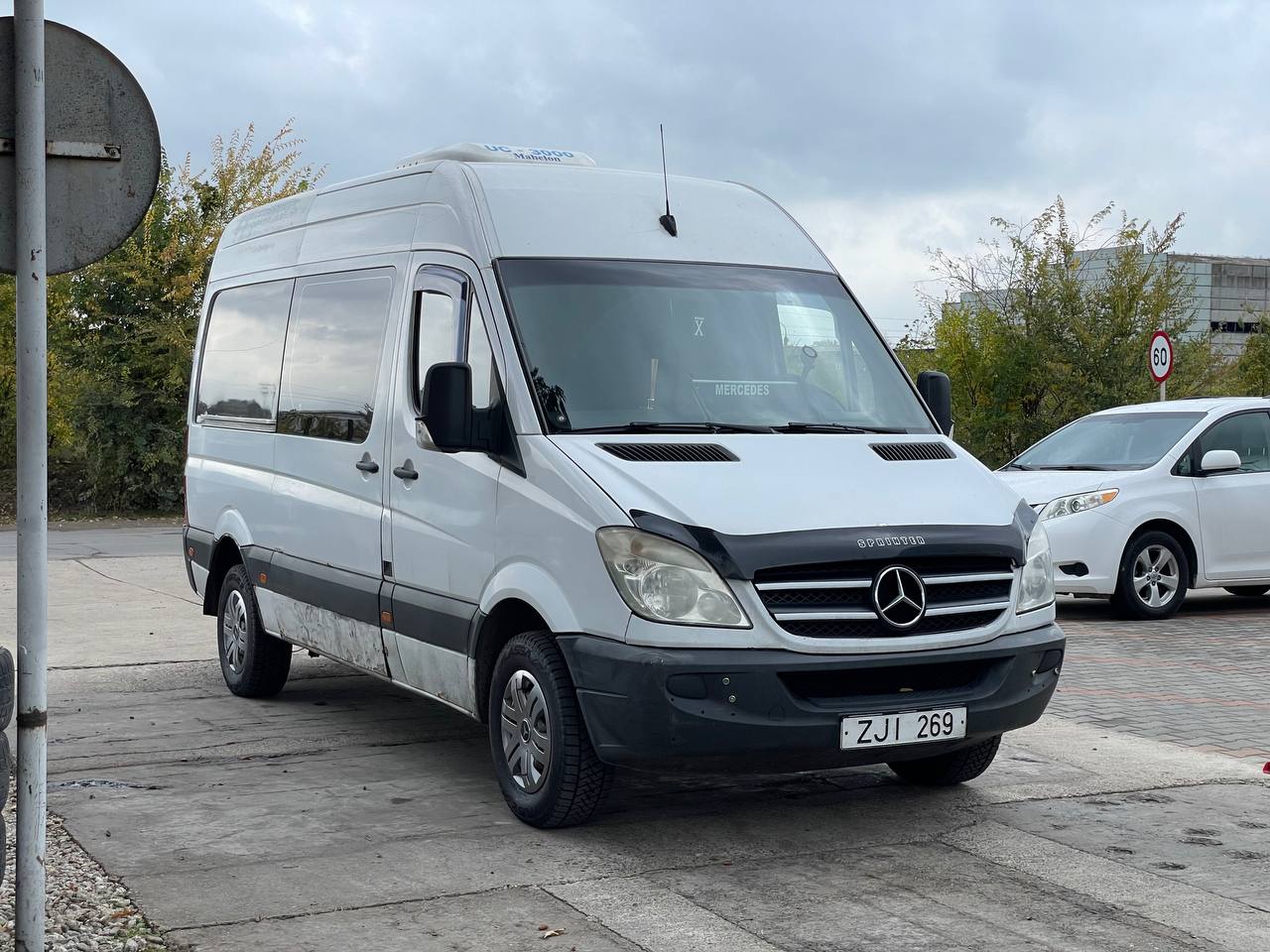 Mercedes Benz Sprinter