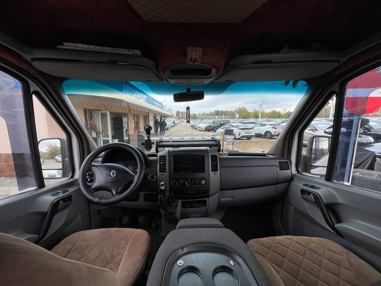 Mercedes Benz Sprinter