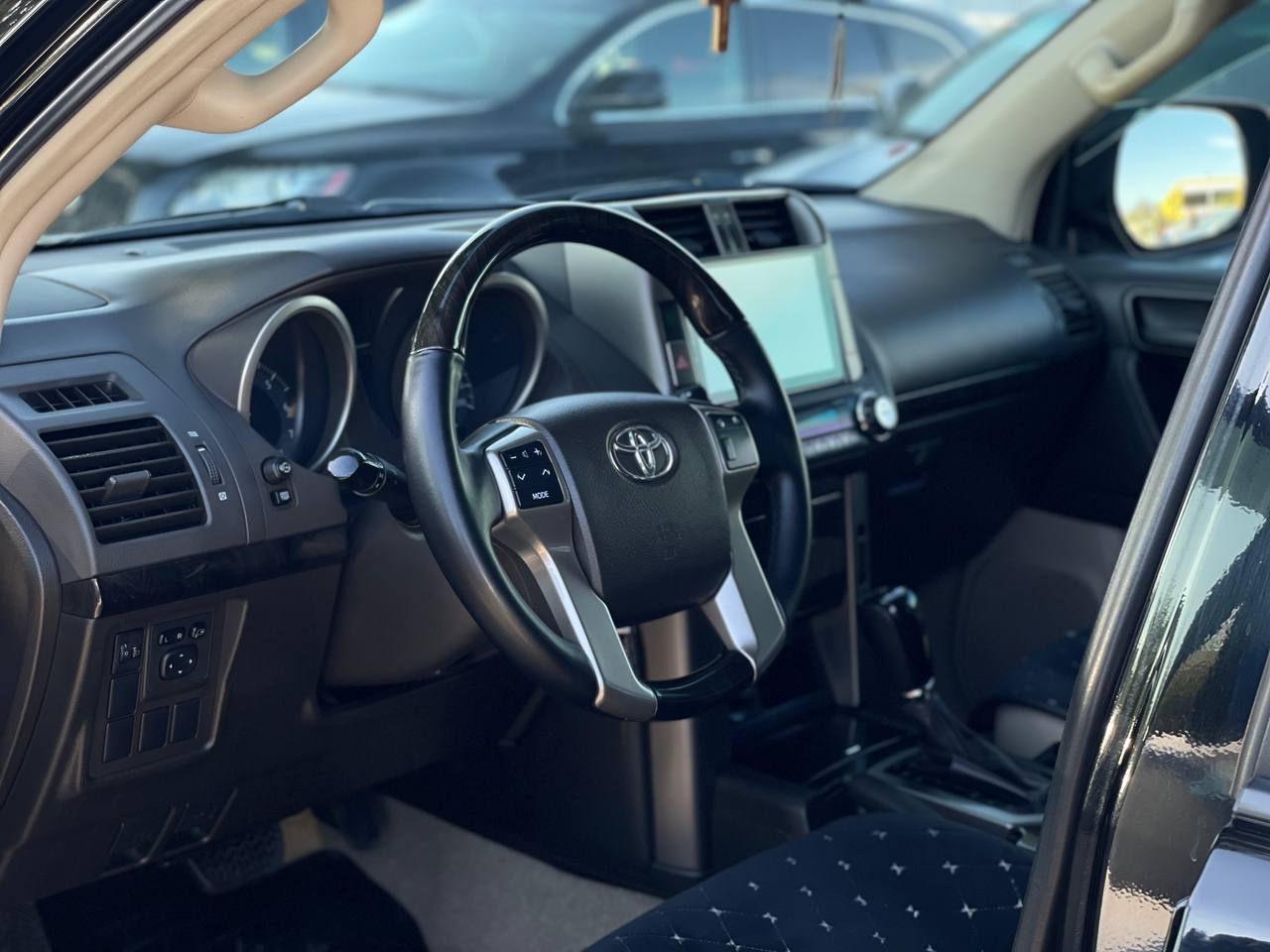 Toyota Land Cruiser Prado 150