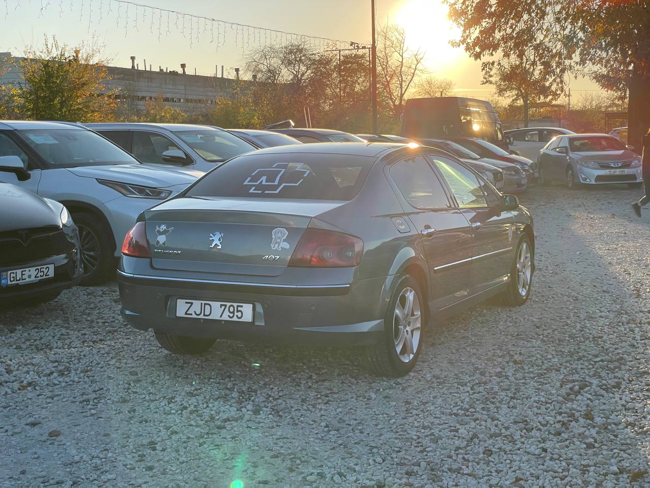 Peugeot 407