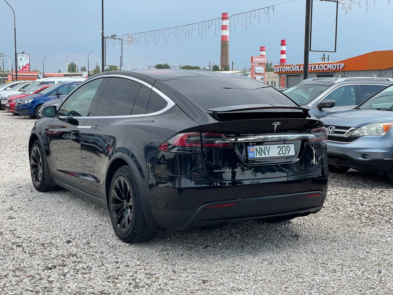Tesla Model X 75D