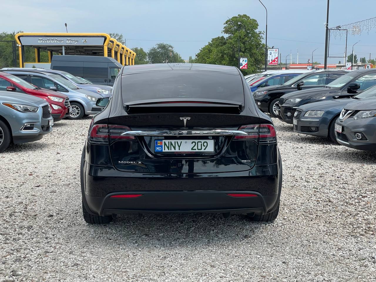 Tesla Model X 75D