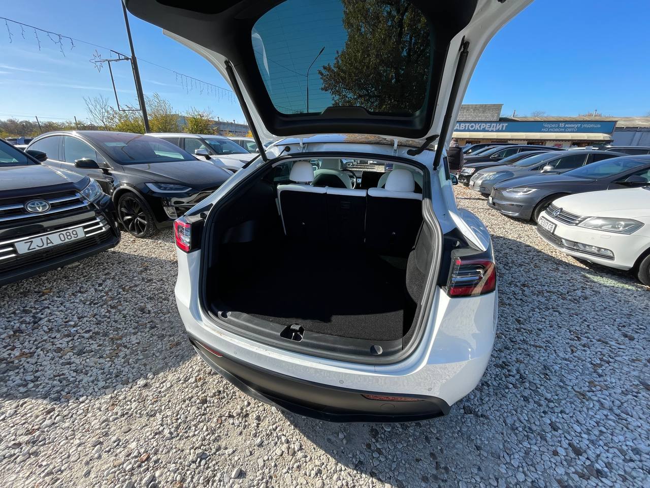 Tesla Model Y Performance