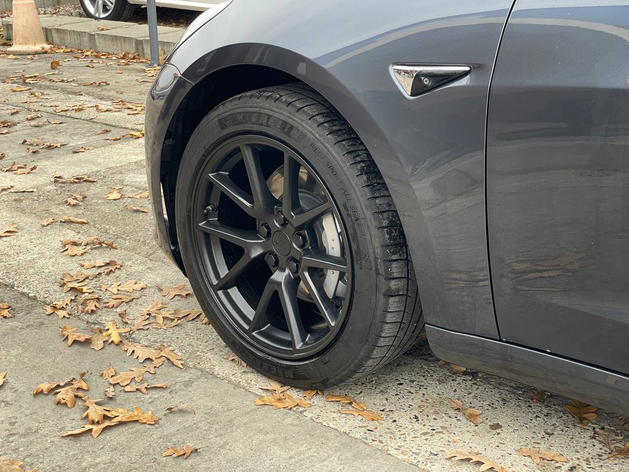 Tesla Model 3 Long Range