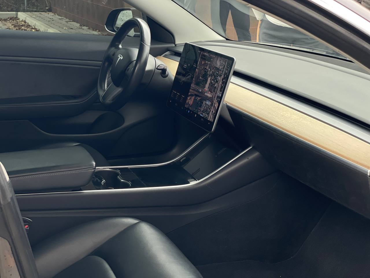 Tesla Model 3 Long Range