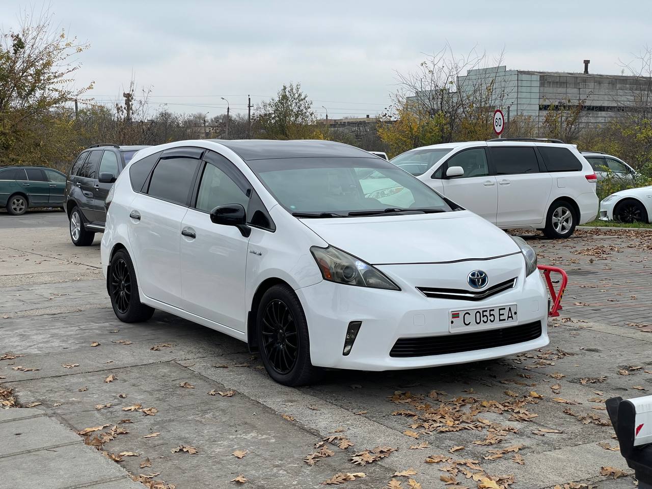 Toyota Prius V Hybrid
