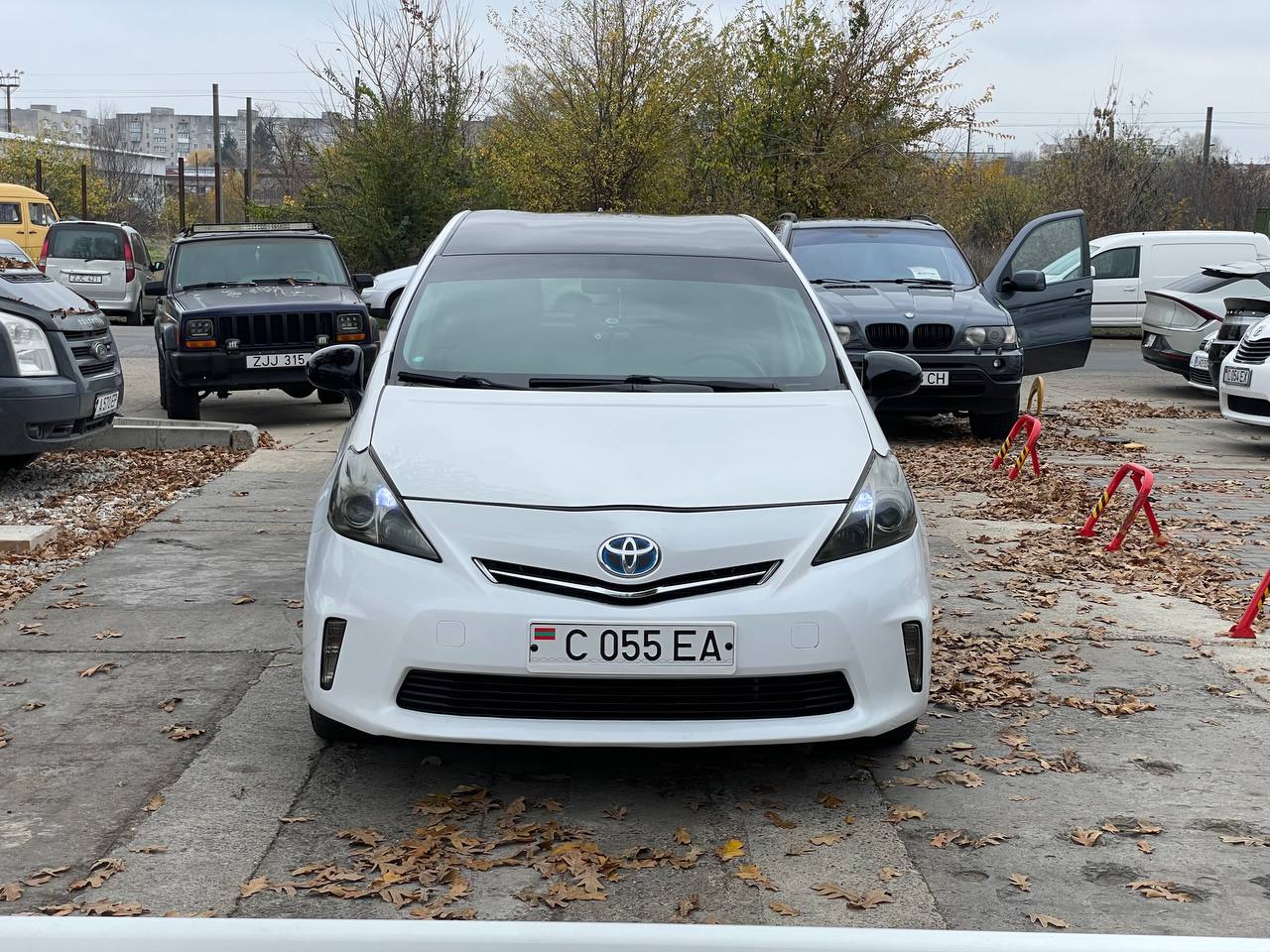 Toyota Prius V Hybrid