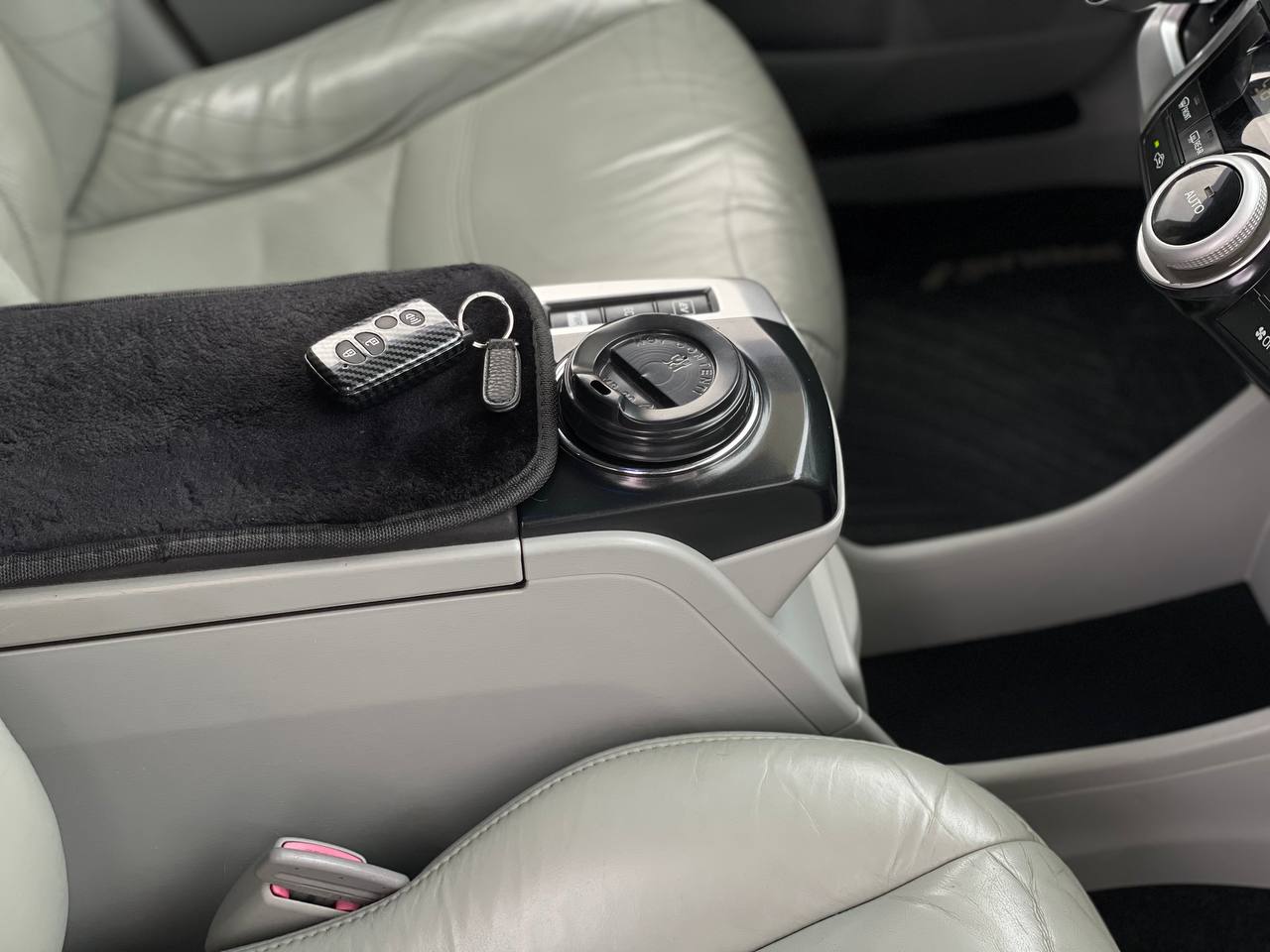 Toyota Prius V Hybrid