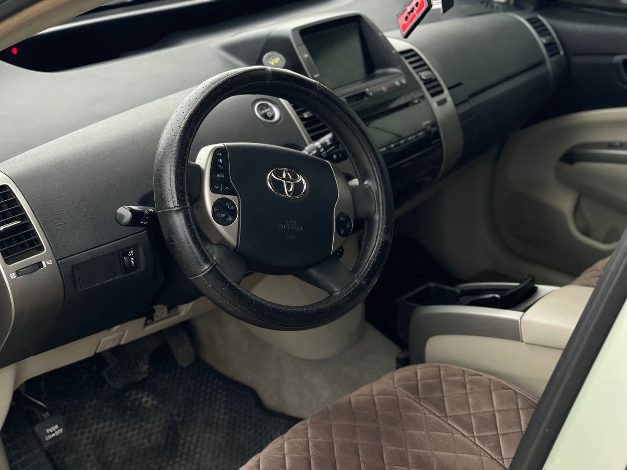 Toyota Prius 20 Hybrid