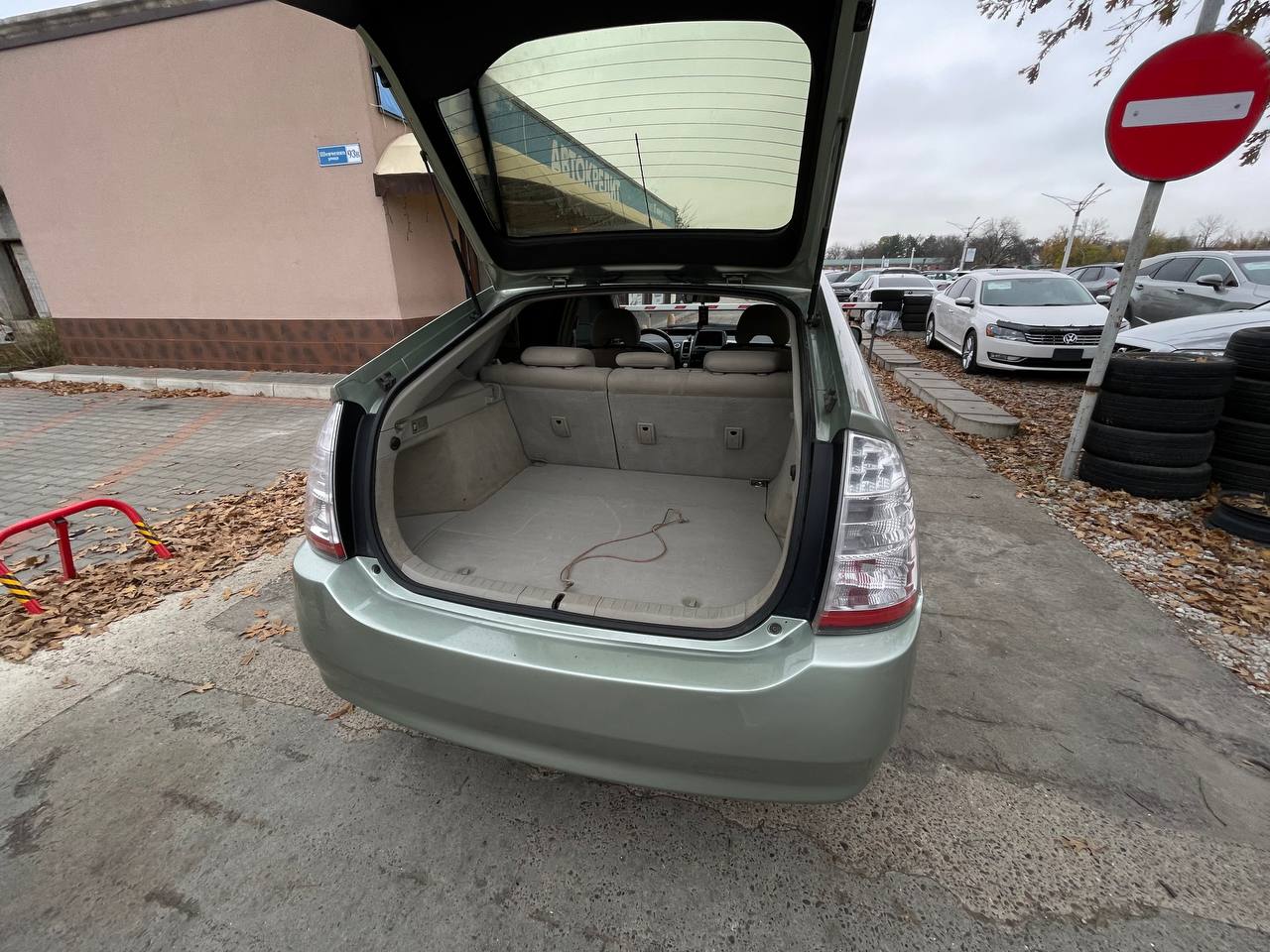 Toyota Prius 20 Hybrid