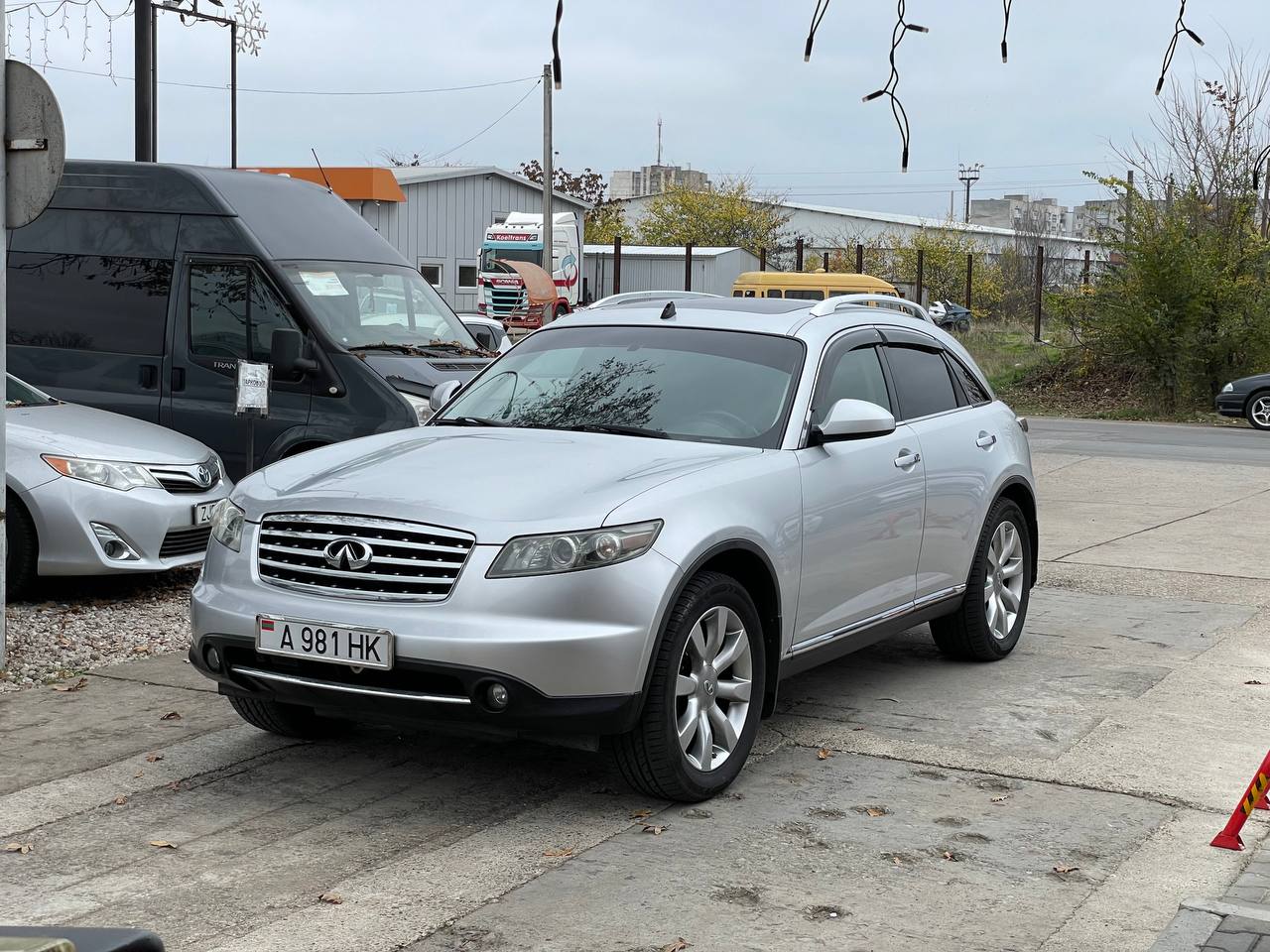 Infiniti FX35