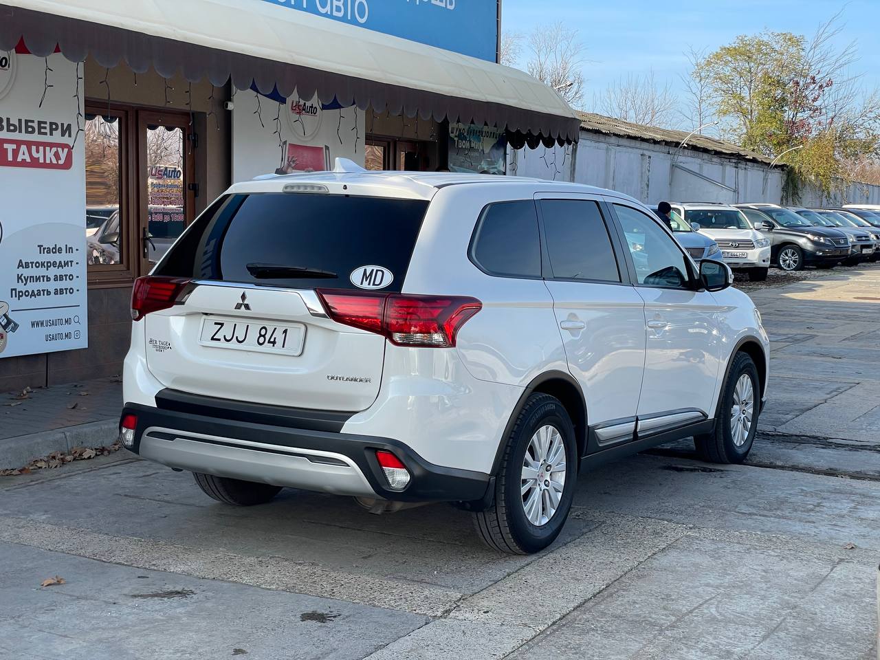 Mitsubishi Outlander