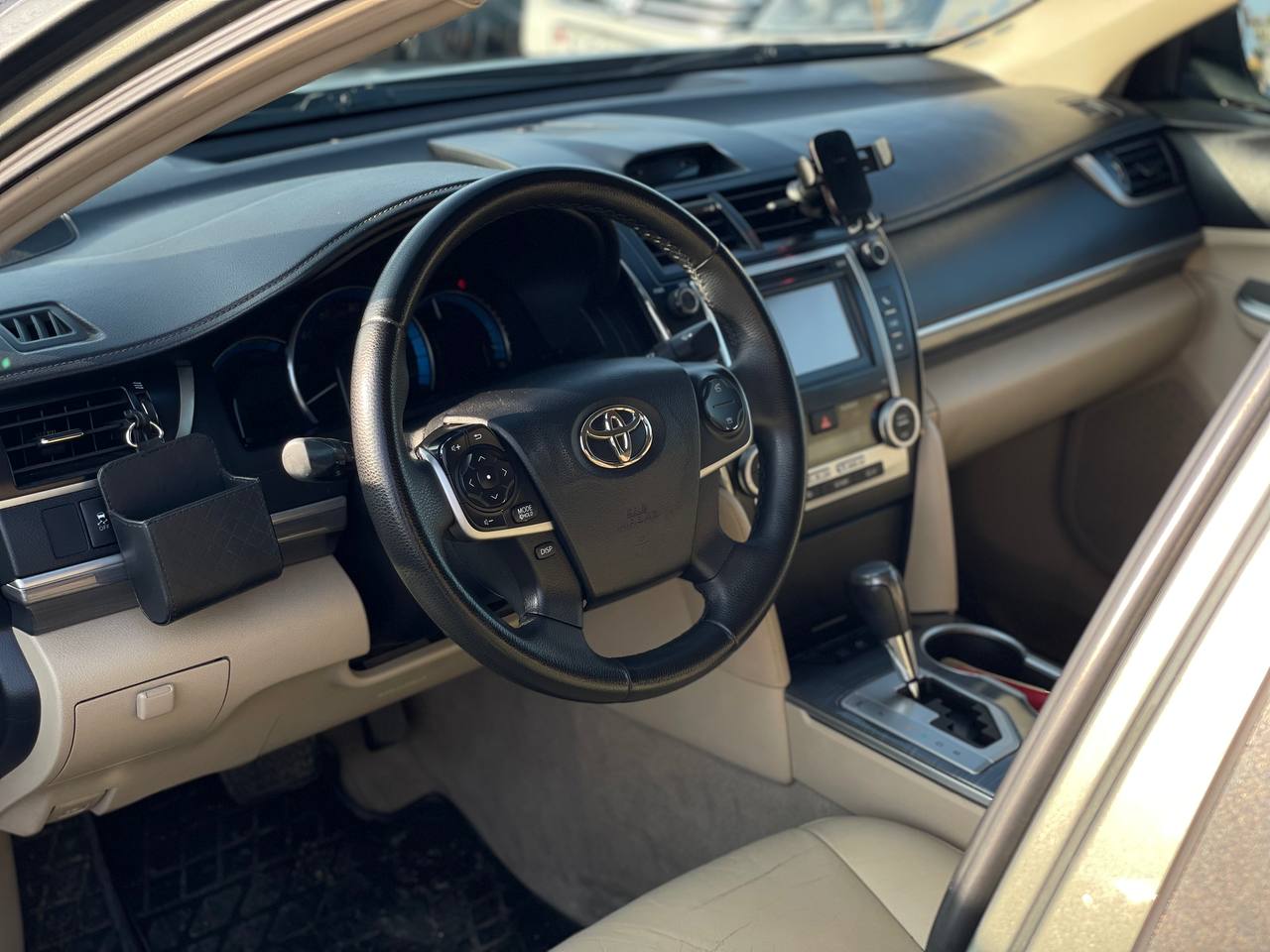 Toyota Camry 50 Hybrid