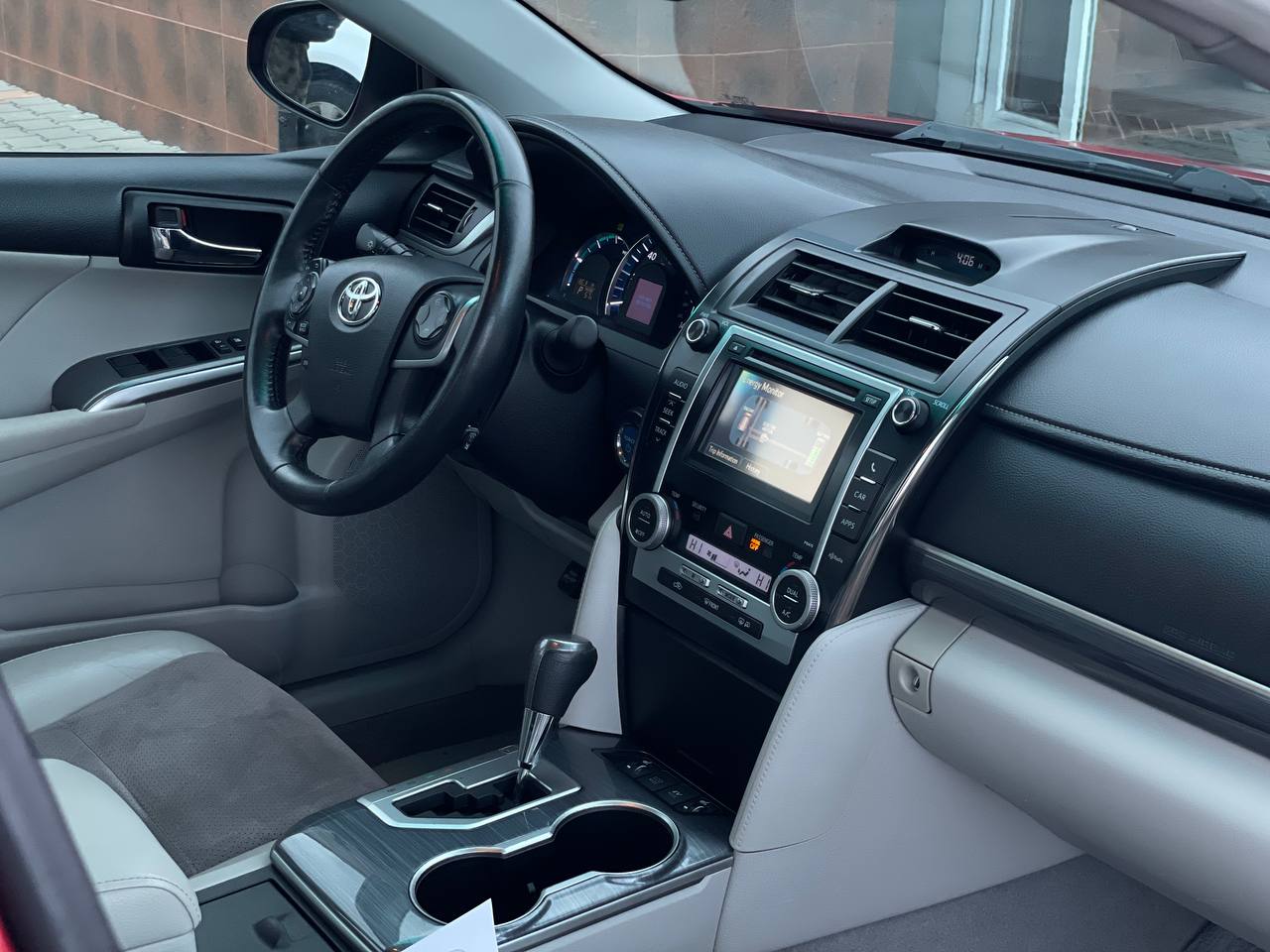 Toyota Camry 50 Hybrid