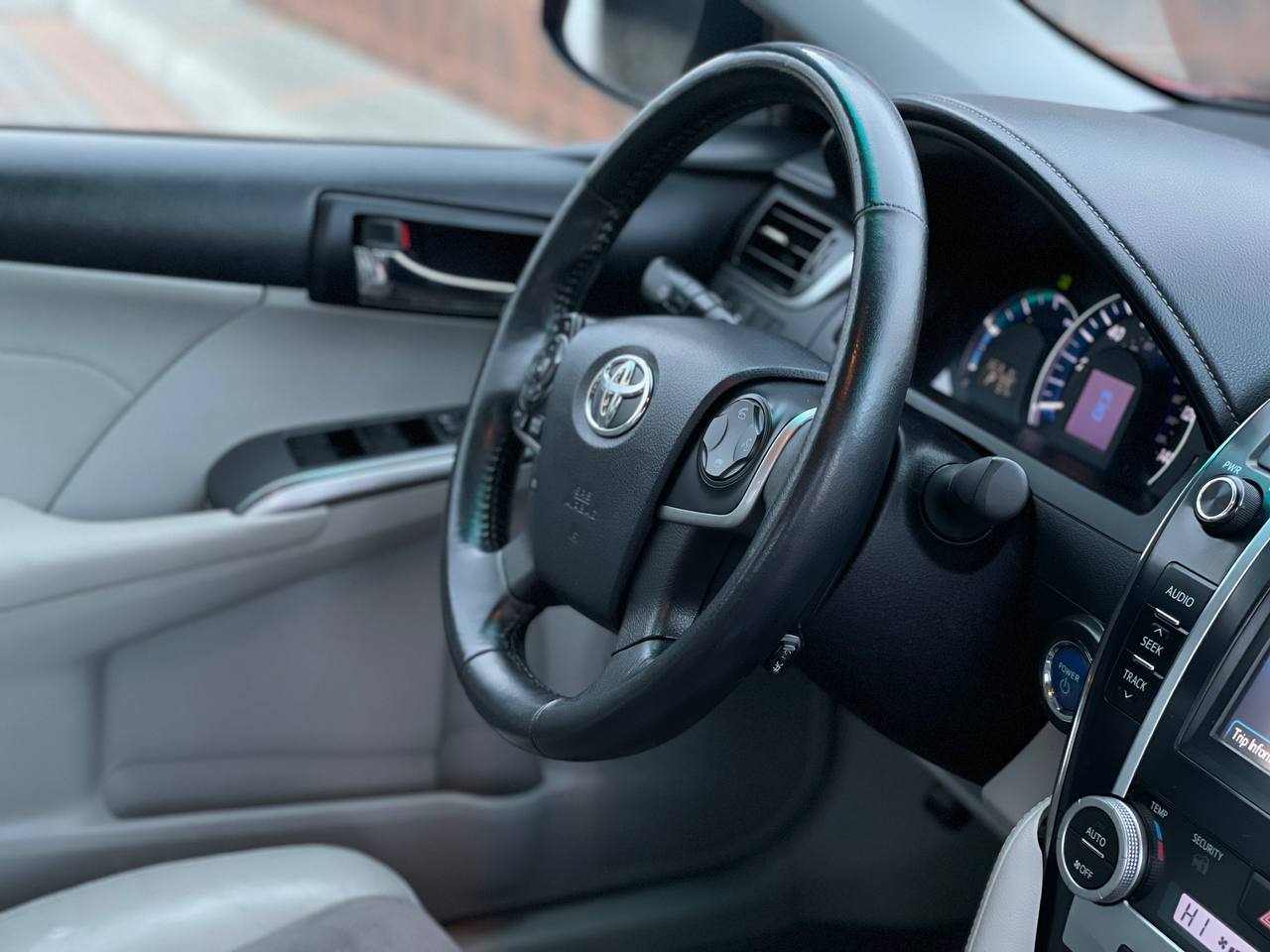 Toyota Camry 50 Hybrid