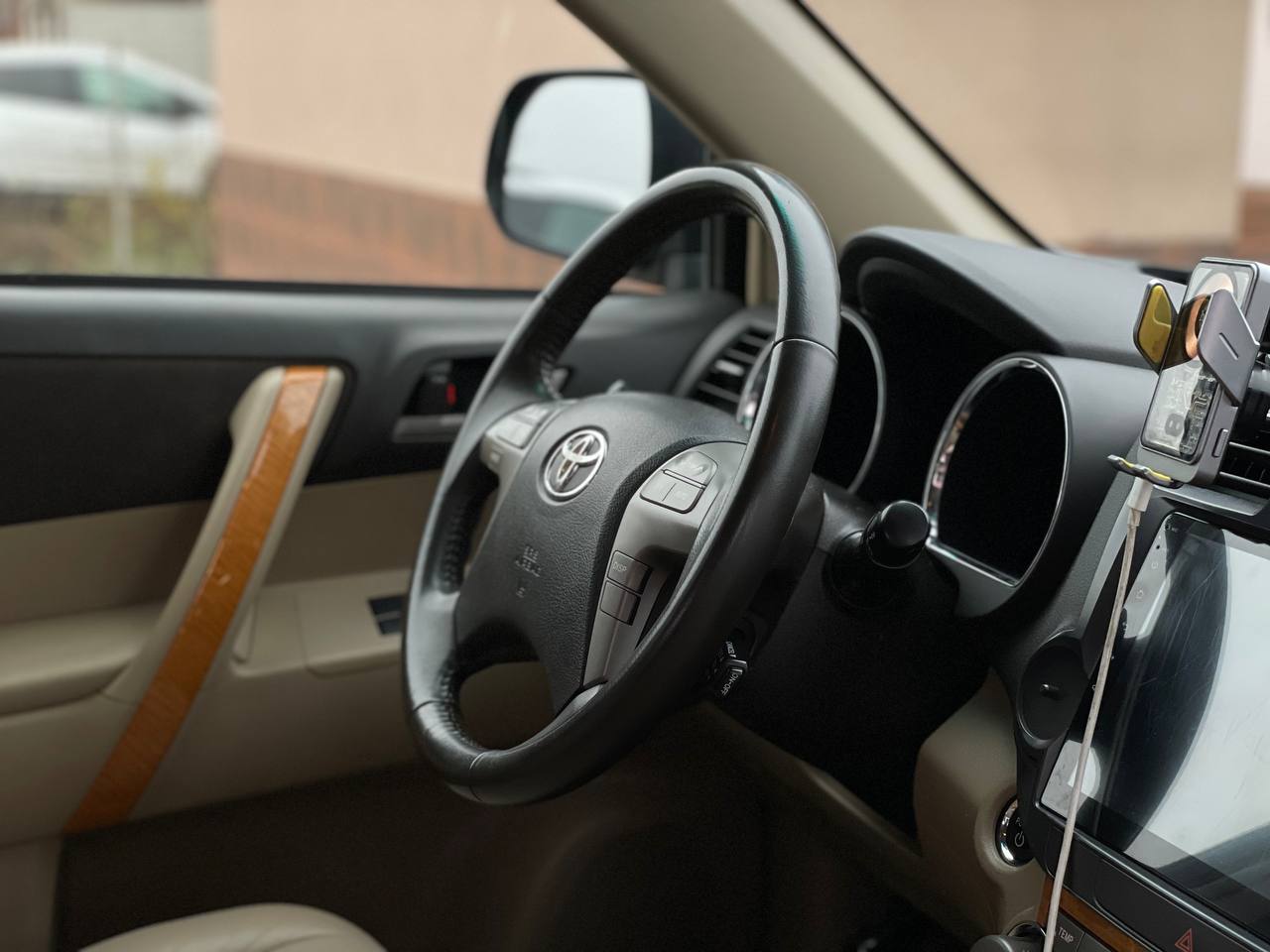 Toyota Highlander Hybrid