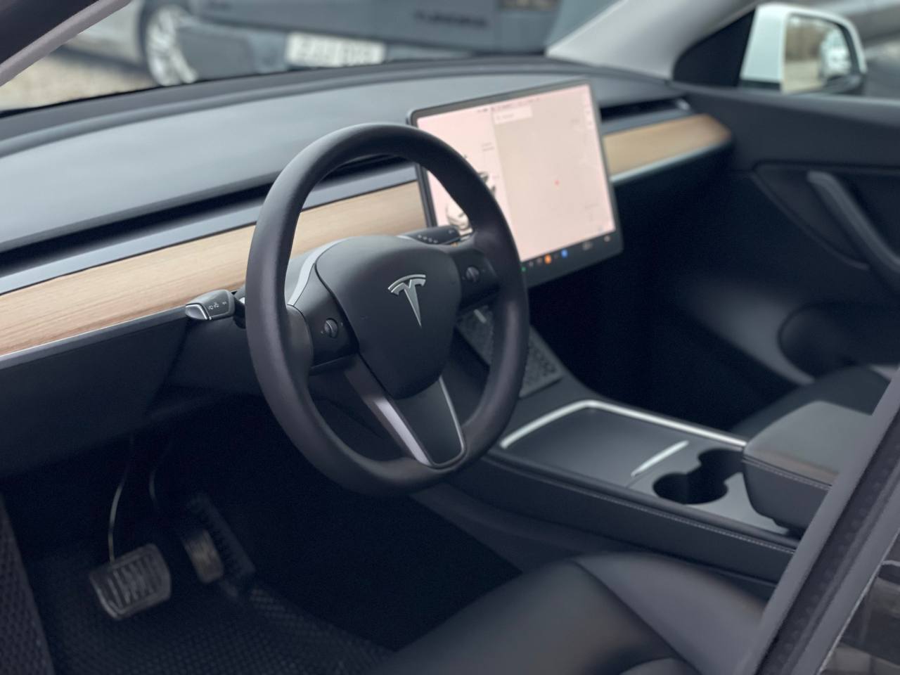 Tesla Model Y Dual Motor