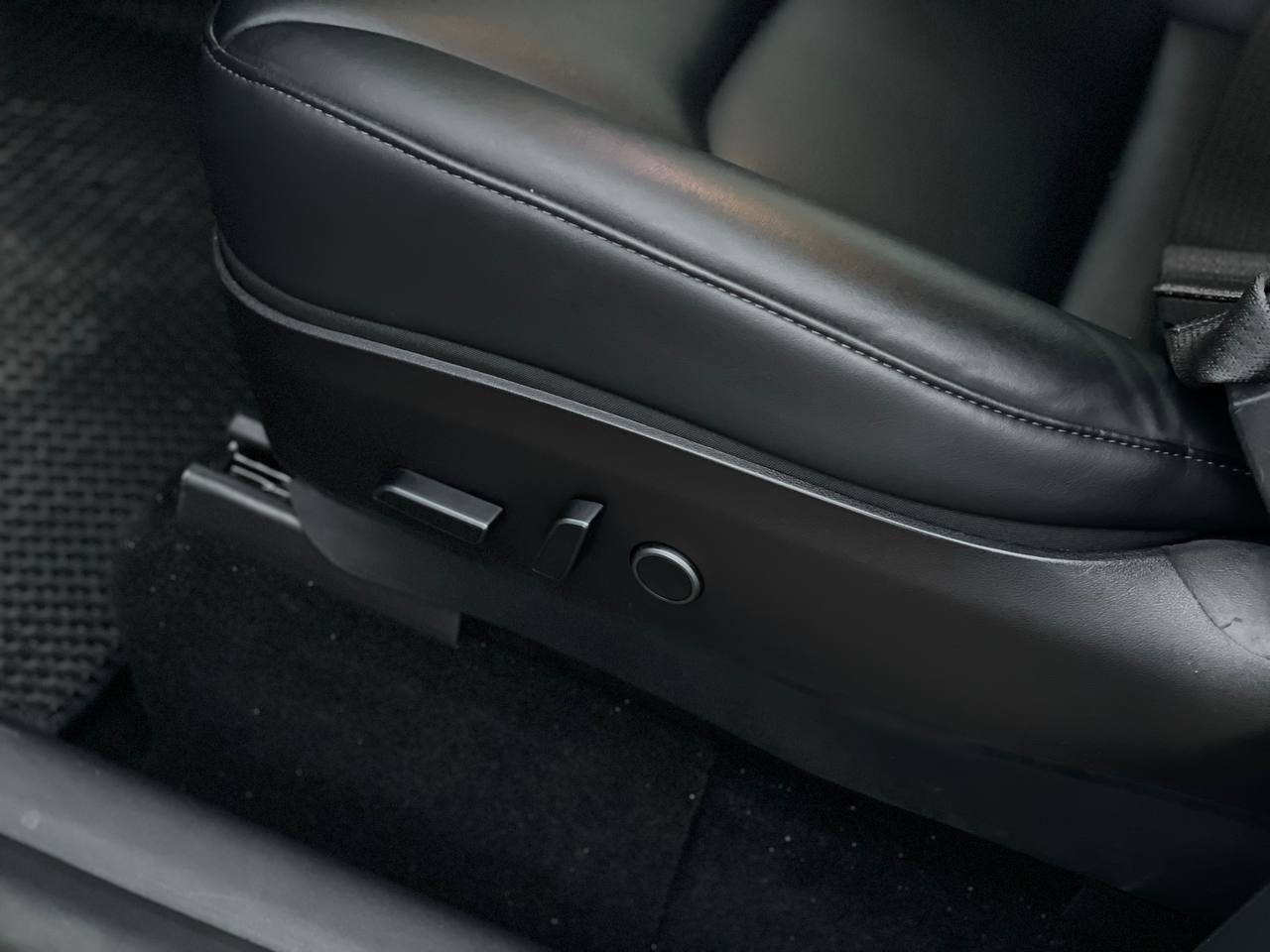 Tesla Model Y Dual Motor