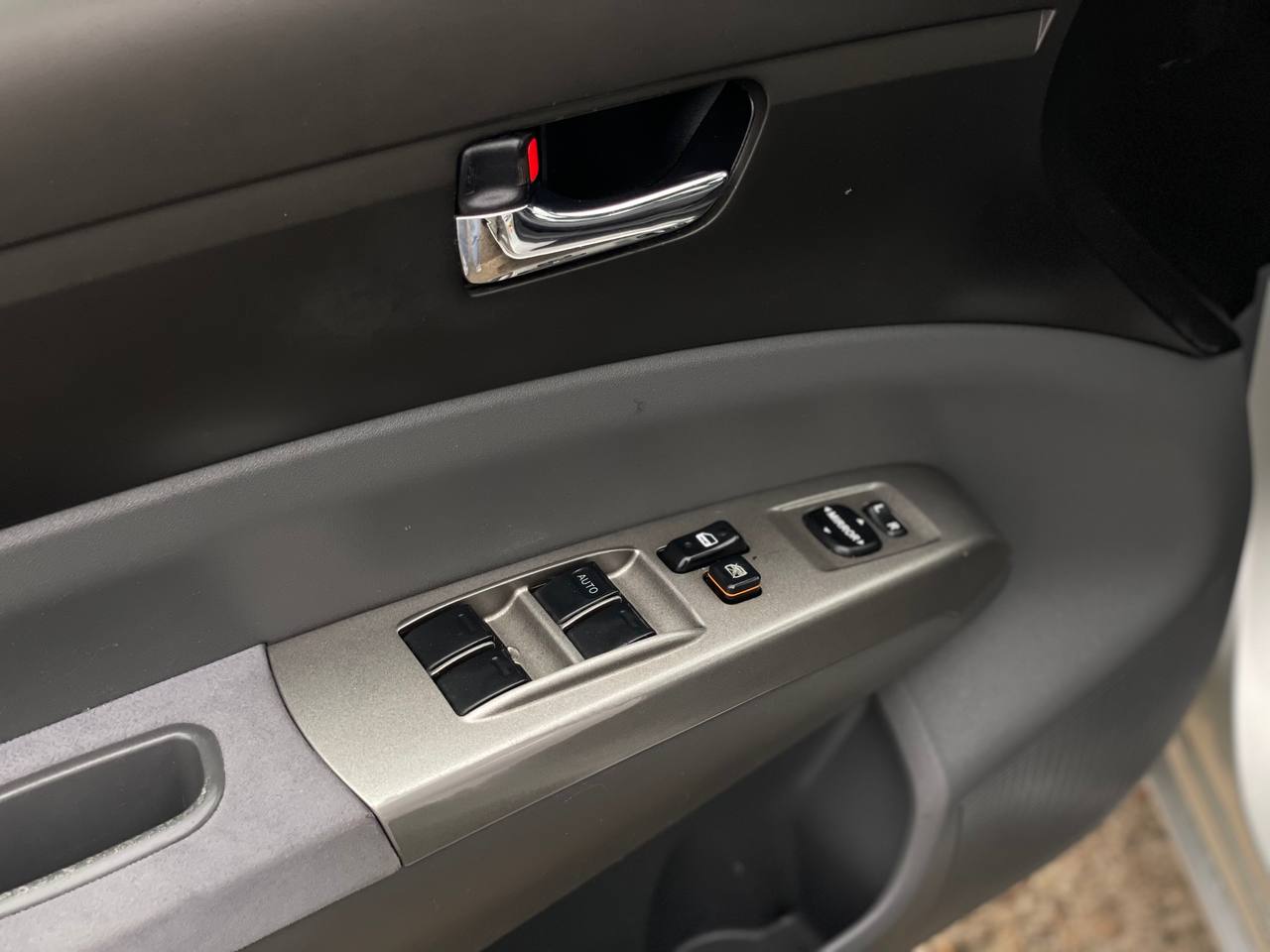 Toyota Prius 20 Hybrid