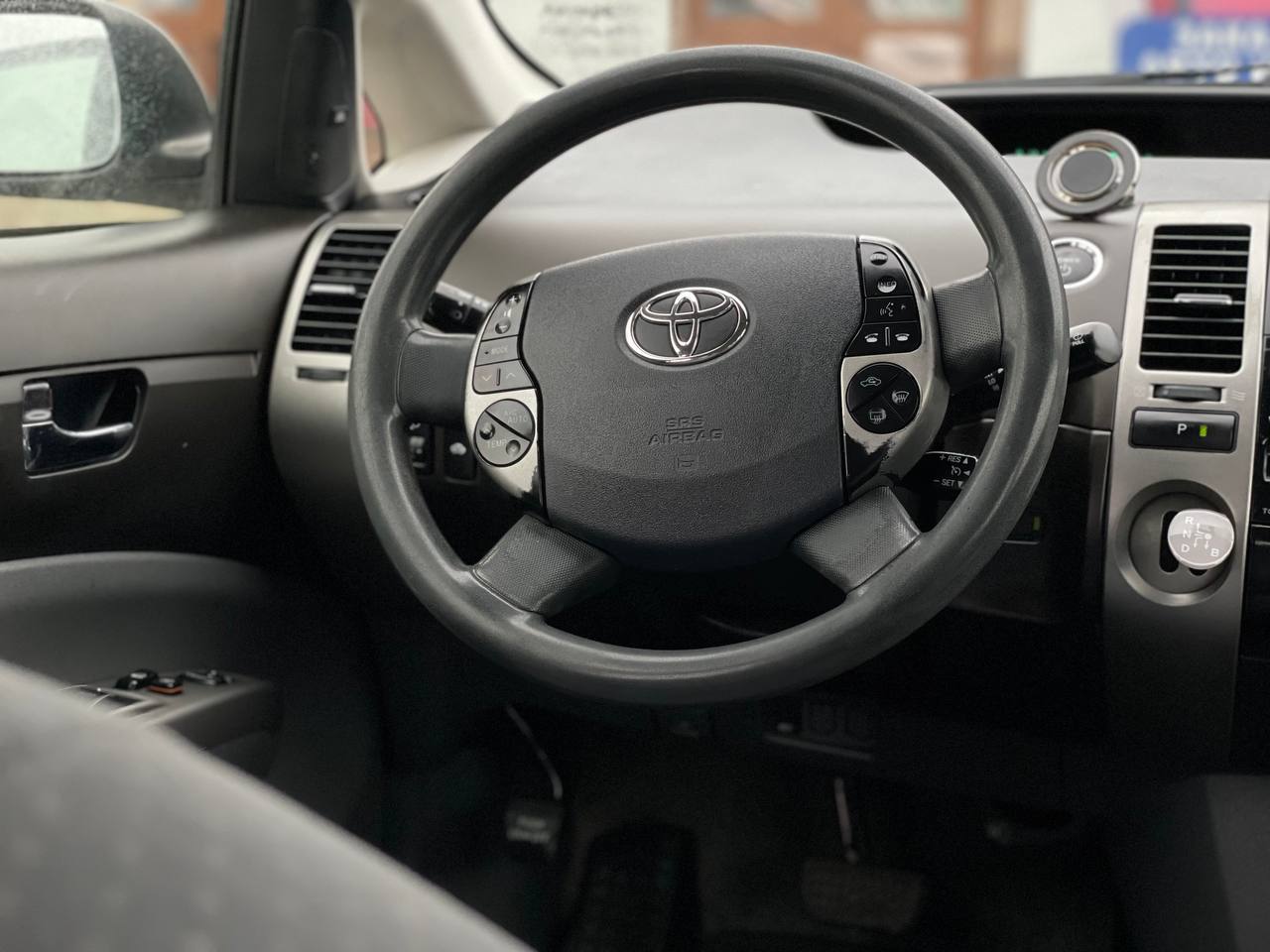 Toyota Prius 20 Hybrid