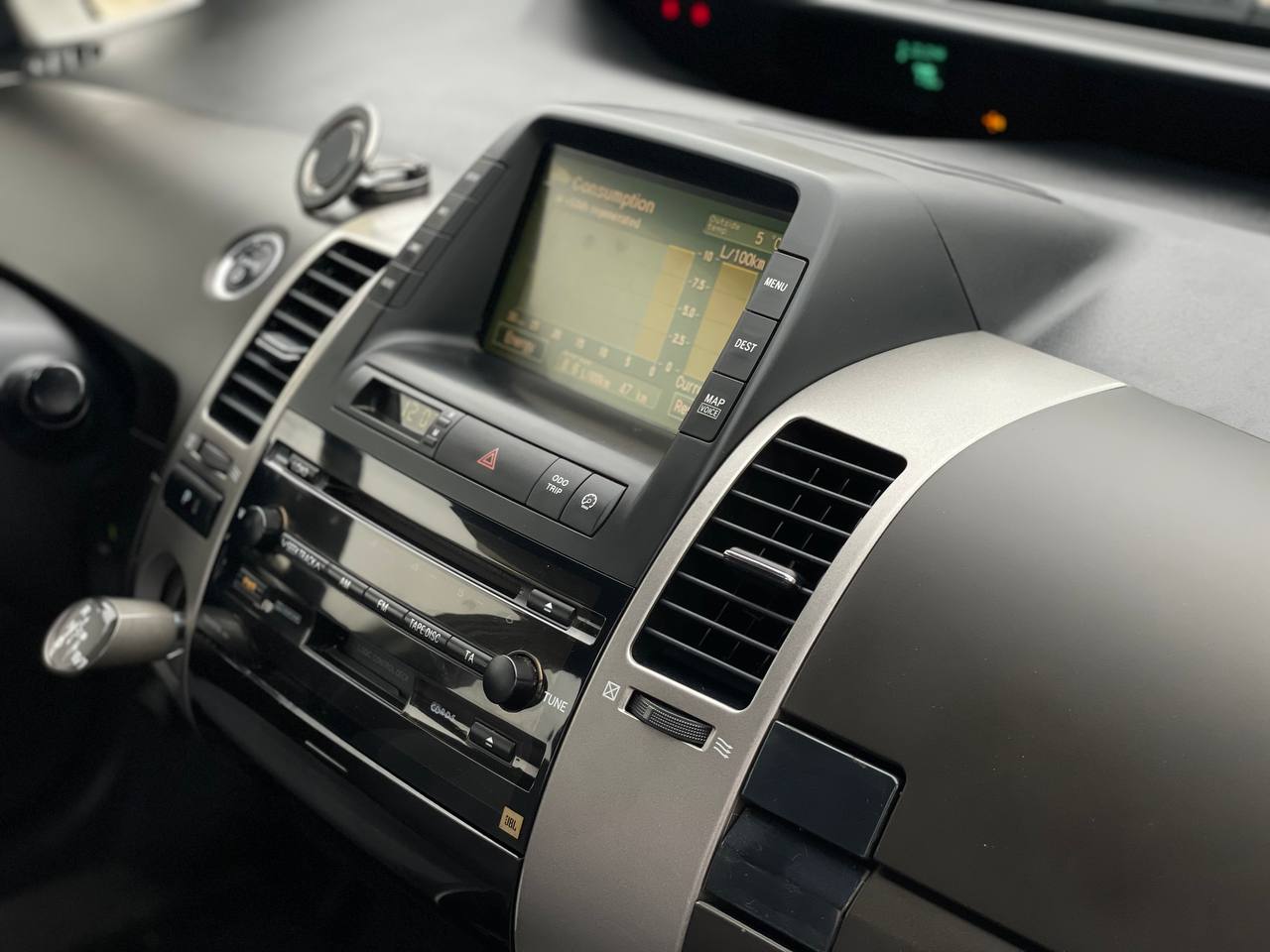 Toyota Prius 20 Hybrid