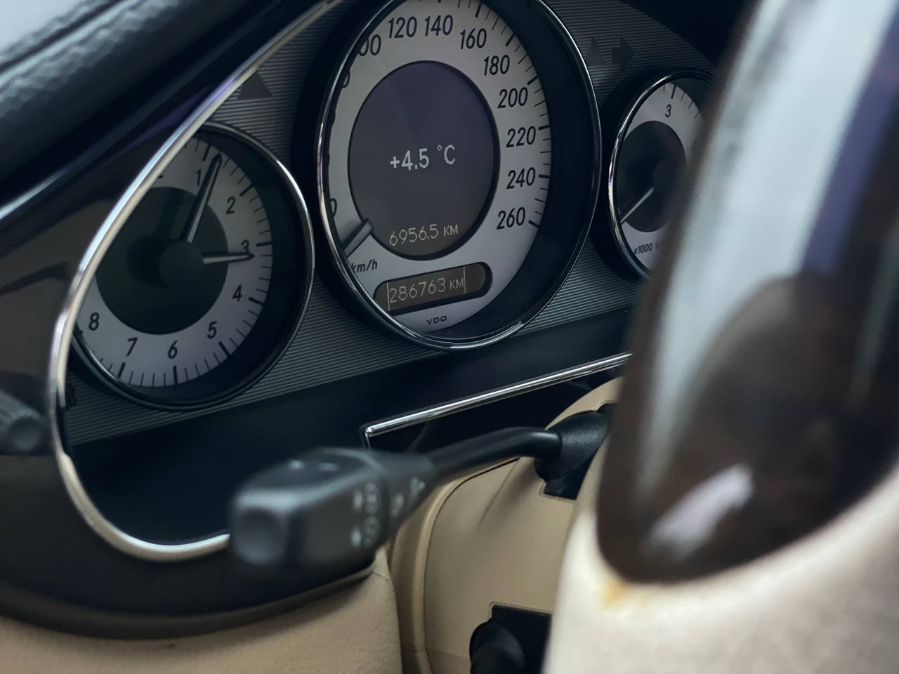 Mercedes-Benz CLS W219