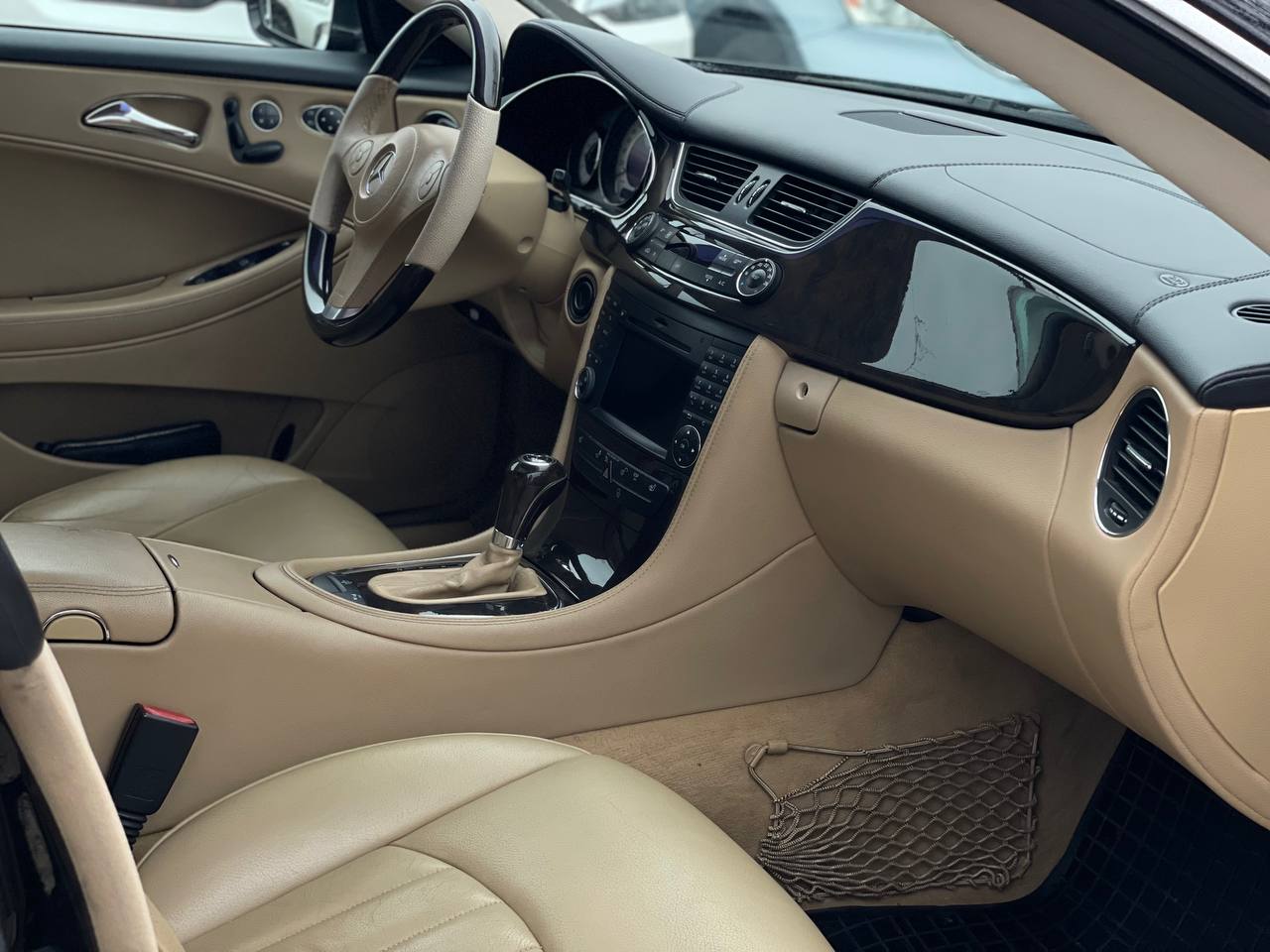 Mercedes-Benz CLS W219