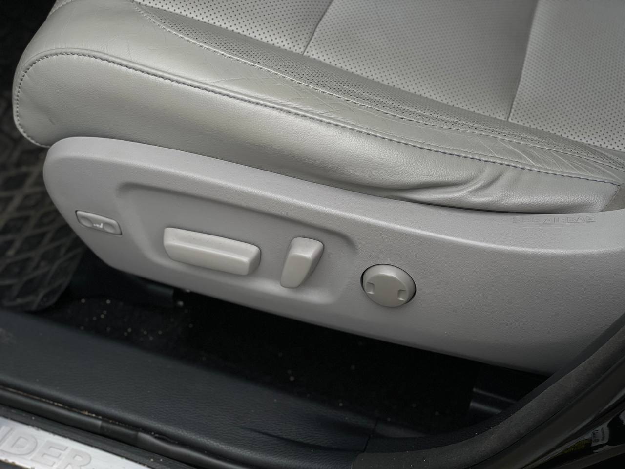 Toyota Highlander Hybrid