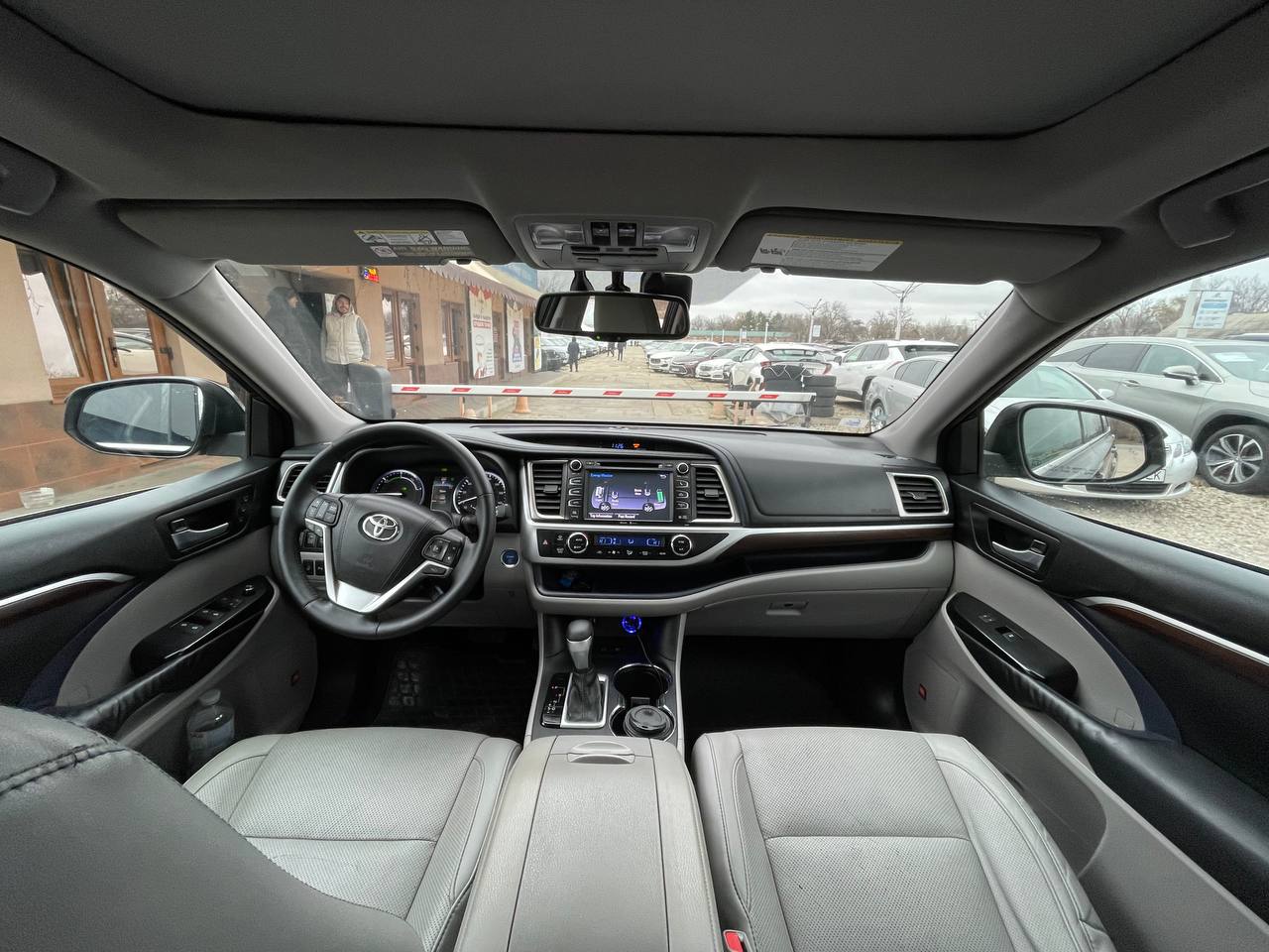 Toyota Highlander Hybrid